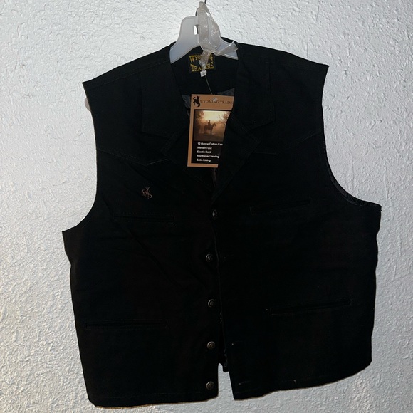 Wyoming Traders Black Canvas Vest - Picture 4 of 6